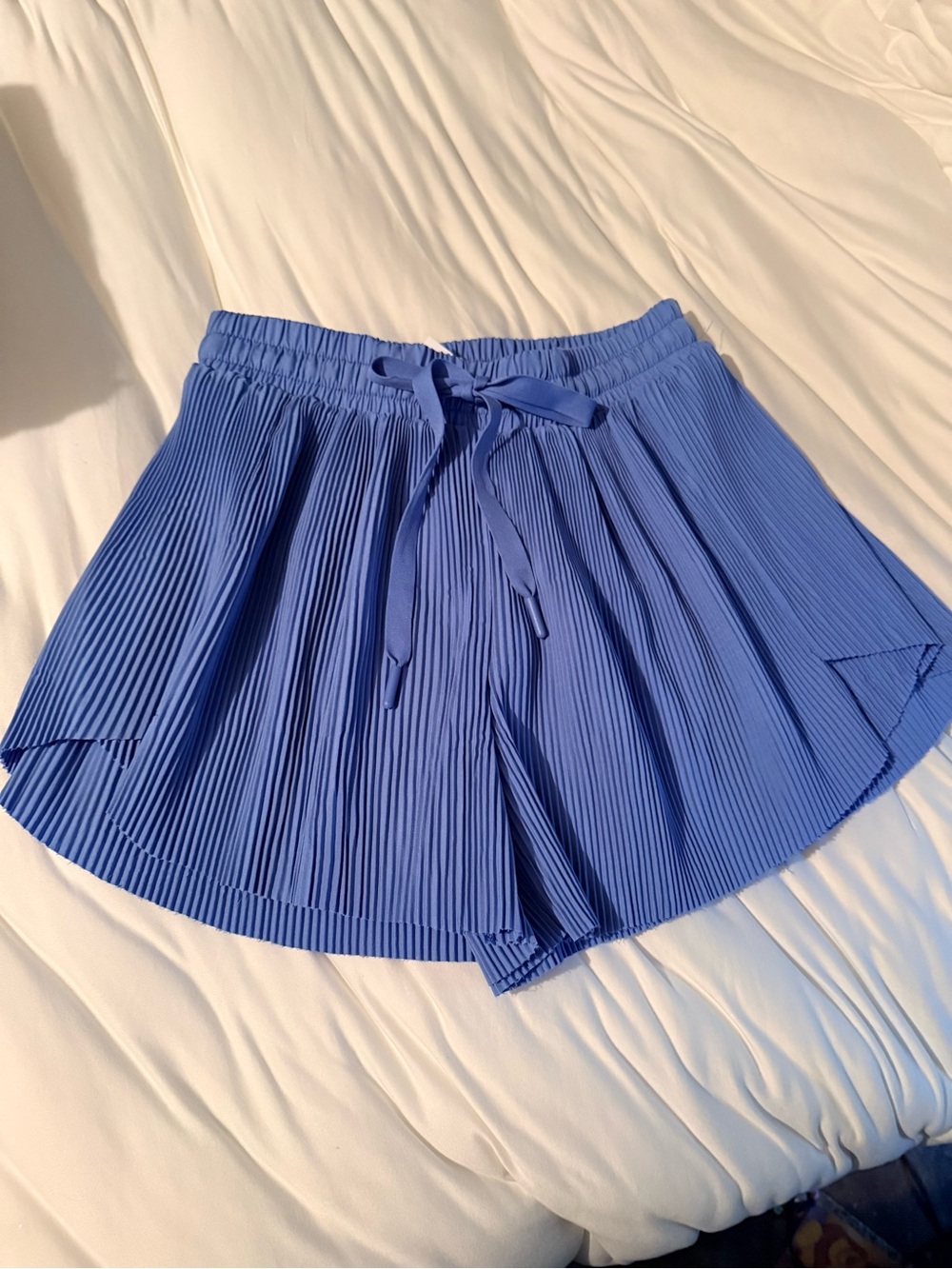 Pleated Drawstring Women's Shorts in Periwinkle Blue